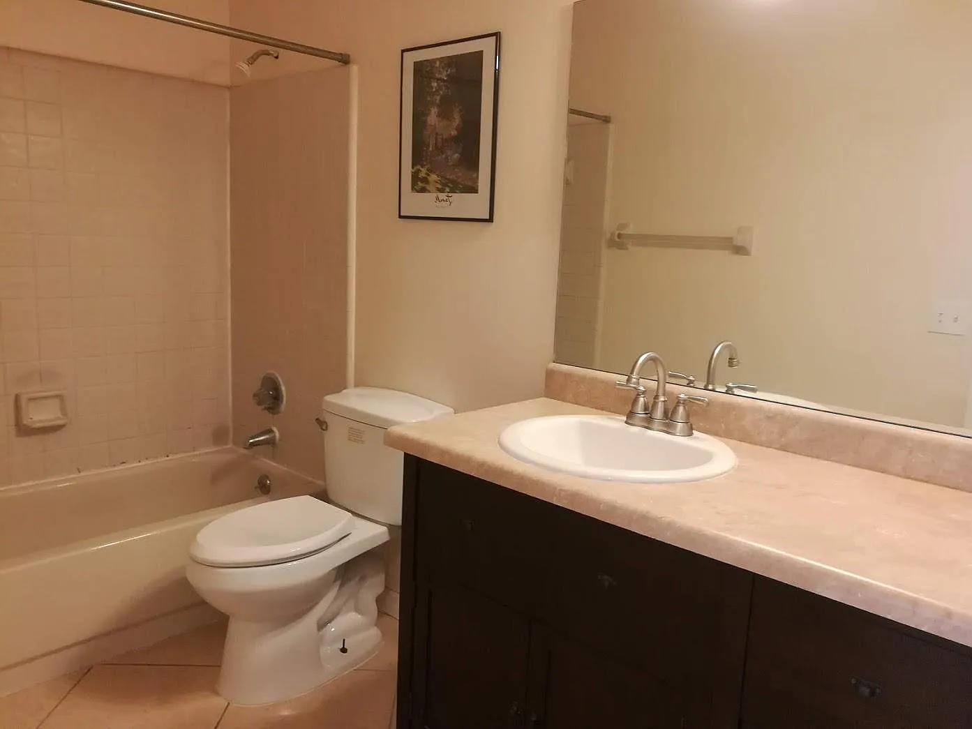 910 SW 56th Ter — Photo 2
