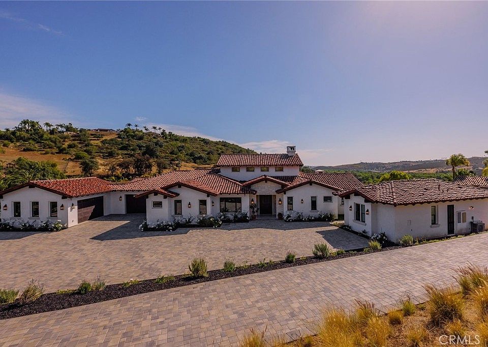 1st image of 31324 Lake Vista Cir