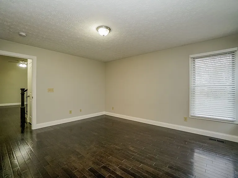 2131 Juneau Way — Photo 14
