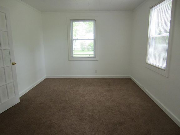4th image of 1606 Beauford Pl