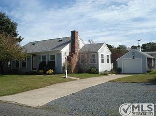144 Indian Pond Rd, West Dennis, MA 02670