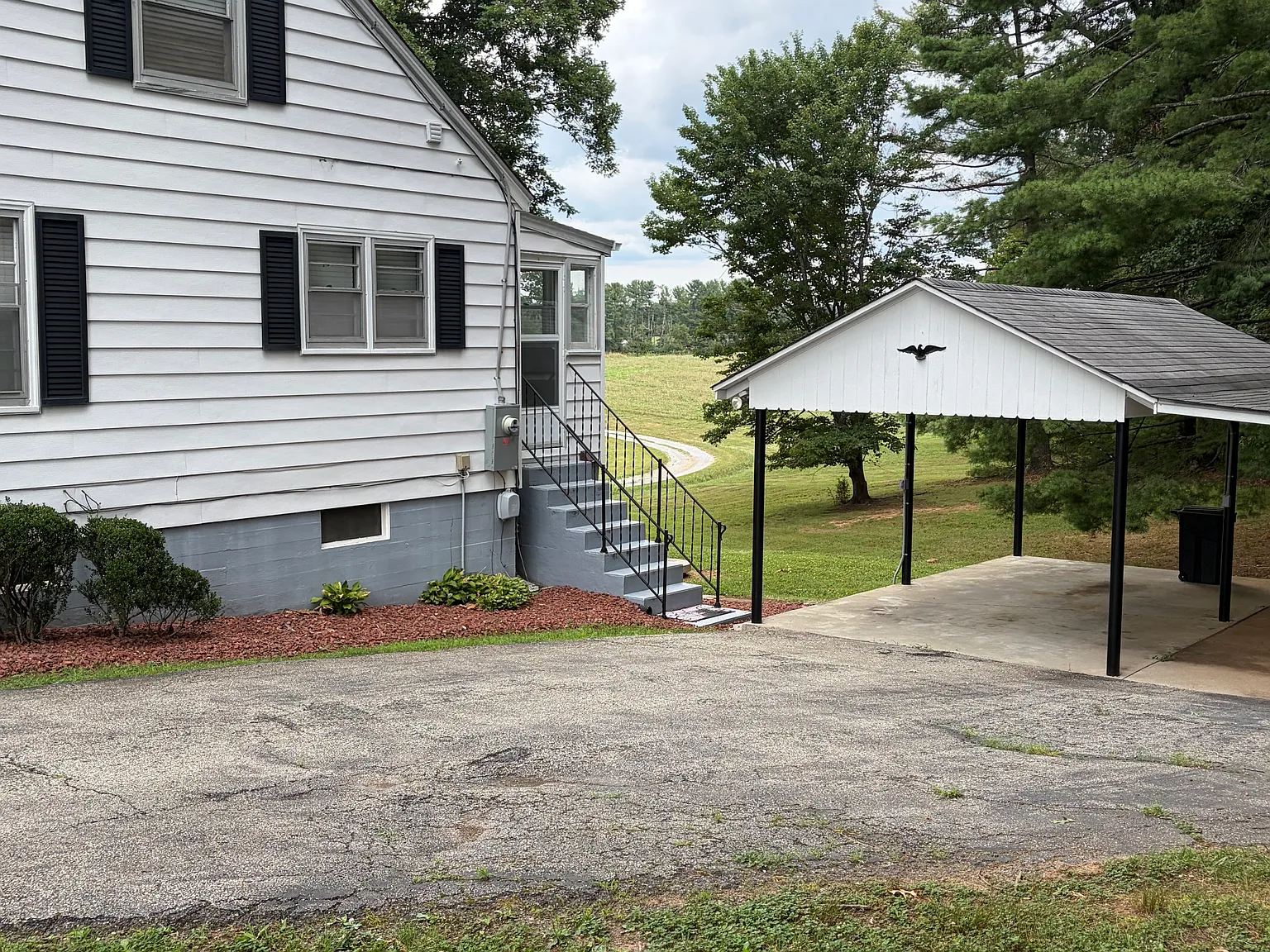 3 bed, 1500 sqft, $1,450 — Photo 4