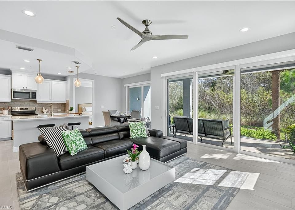 1st image of 2554 SEYCHELLES DR #904