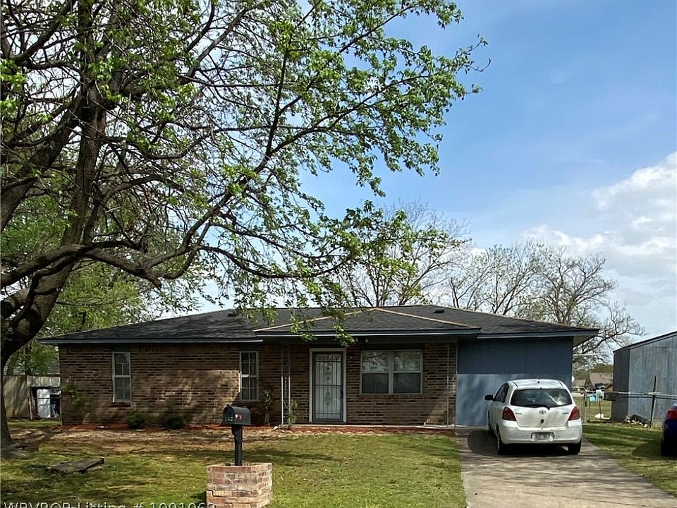 1st image of 102 N 36th St