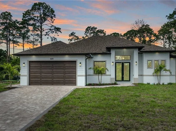 1019 Henry Ave, Lehigh Acres, FL 33972