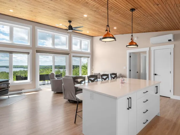 67 Uhlman Point Rd, Queens, NS B0T 1X0