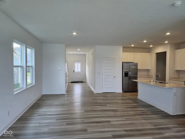 6870 Teder Creek Ln — Photo 8