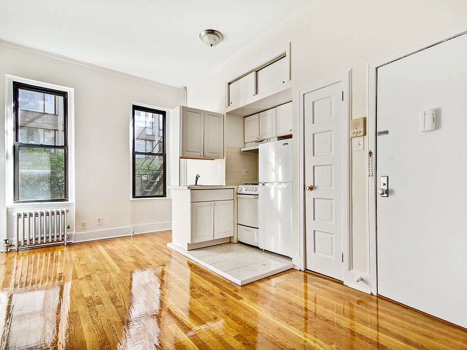 1st image of 326 E 71st St #214