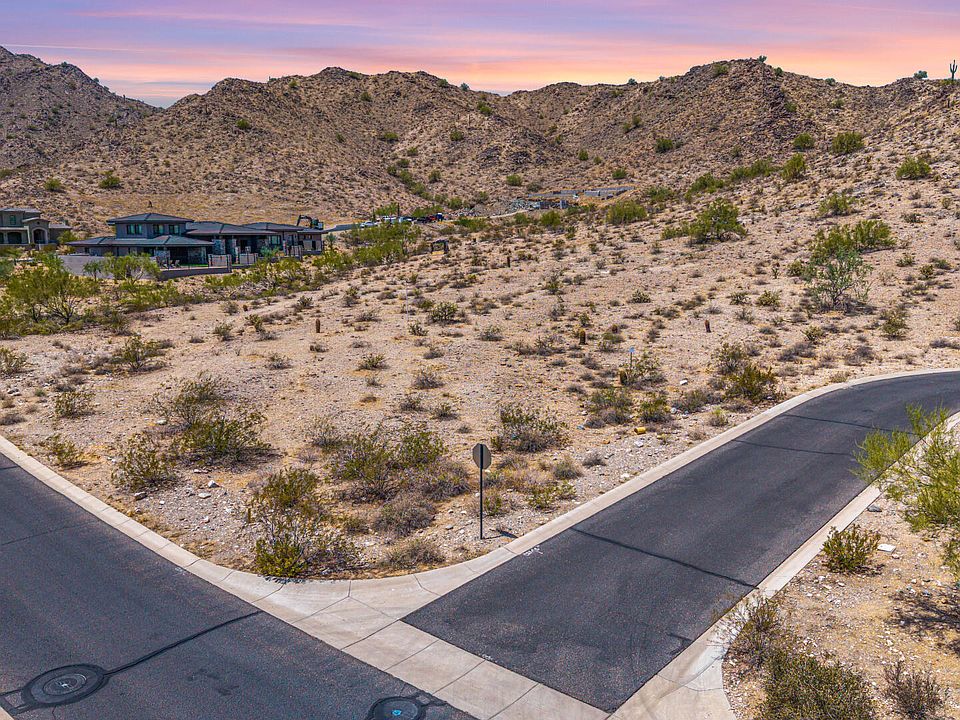 1st image of 21244 W MOUNTAIN COVE Place #28