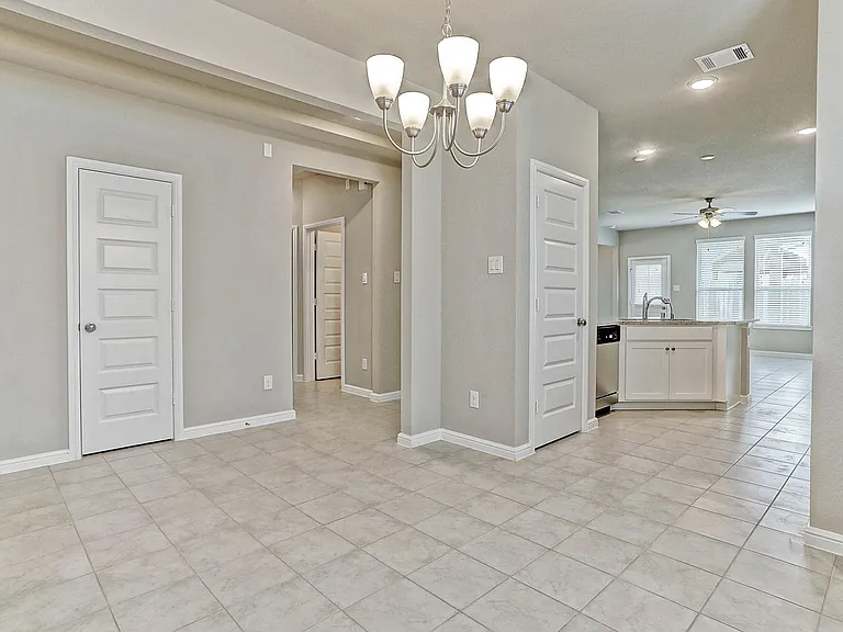 18111 Alora Springs Trc — Photo 5