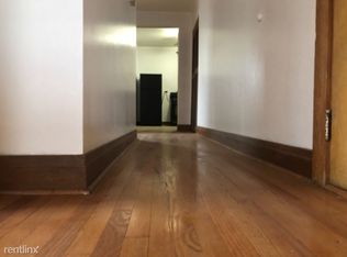 933 W Sheridan Rd, Chicago, IL 60613