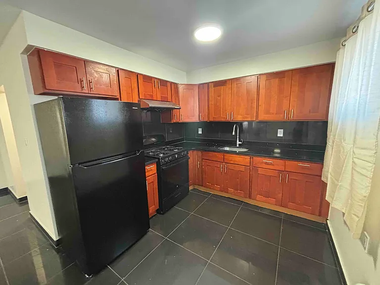 160 Beach 60th St #1 — Photo 3