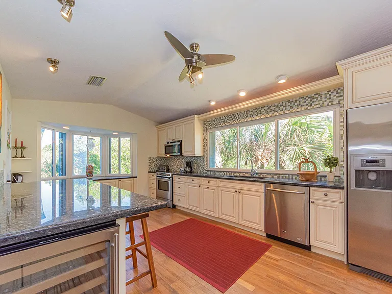 1850 E Sandpiper Rd — Photo 34