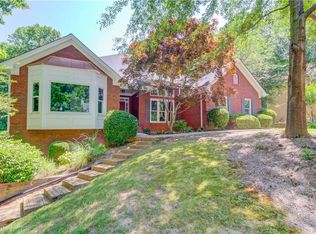 5315 Overbend Trl, Suwanee, GA 30024