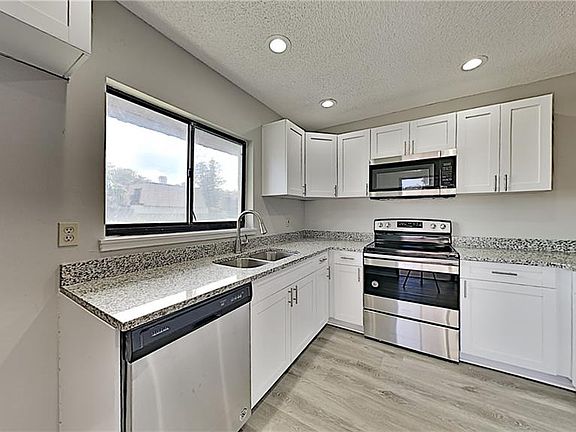 5th image of 15414 E Pond Woods Dr #15414