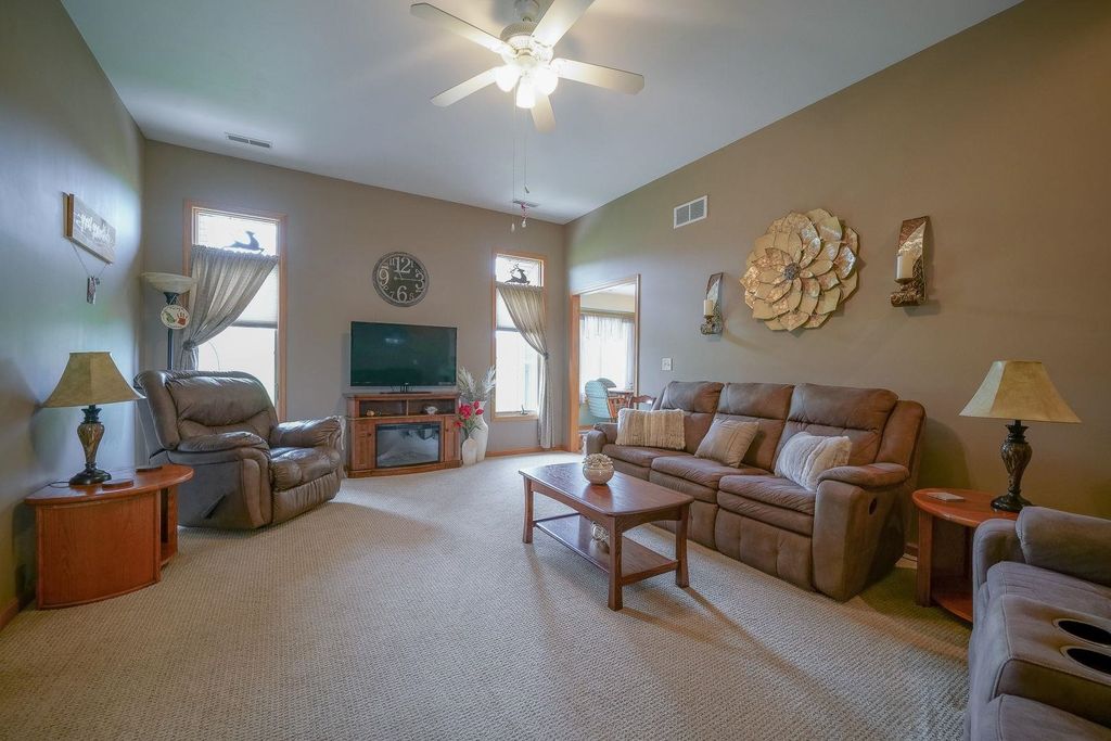 114 Katies Way, Mount Morris, IL - View 3