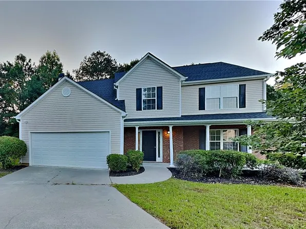 1210 Webb Farm Ln, Loganville, GA 30052