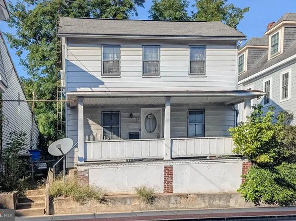 21 W Potomac St, Brunswick, MD 21716