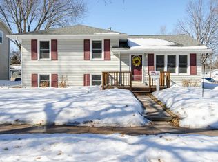 2433 12th Ave NW, Rochester, MN 55901