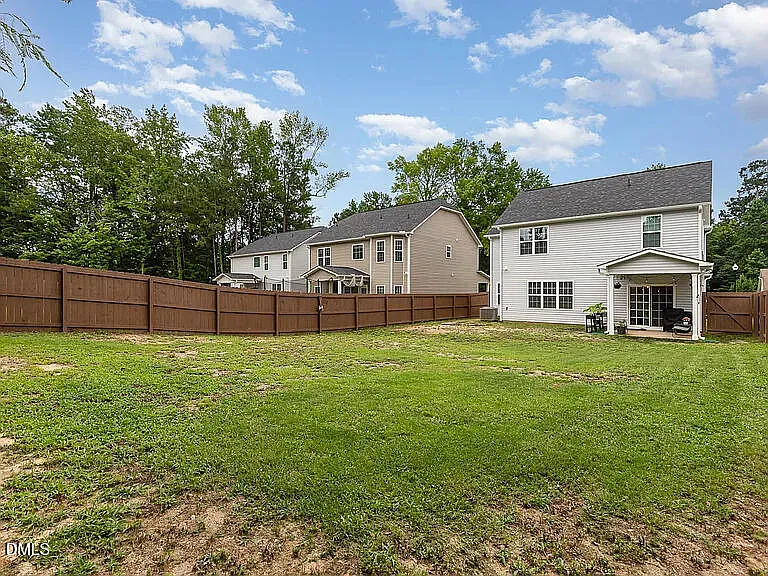 325 Whetstone Dr — Photo 25