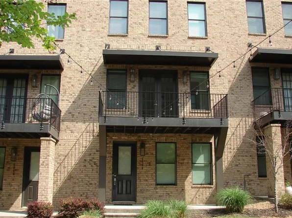 1044 Claudette Colvin Ct, Atlanta, GA 30318