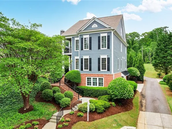 1456 Hedgewood Ln NW, Kennesaw, GA 30152