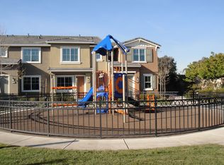 1012 Old Oak Ln, Hayward, CA 94541