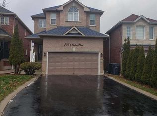 597 Matisse Pl, Mississauga, ON L5W 1M3