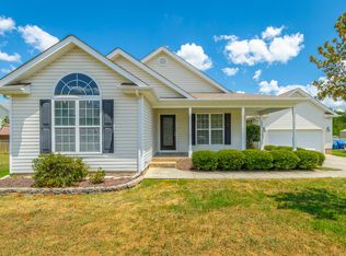 49 Rifleman Dr, Rossville, GA 30741