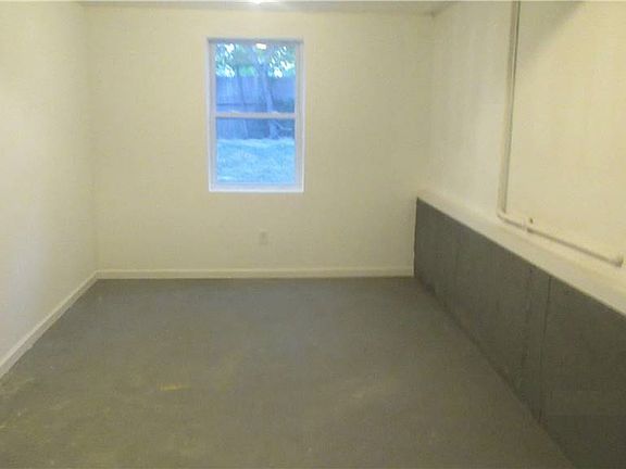 5th image of 191 Bergen St