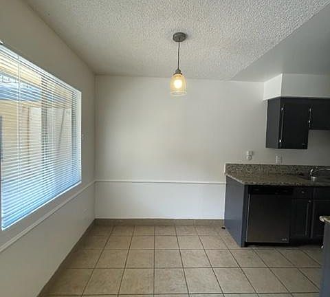 4th image of 1730 N Fair Oaks Ave #3