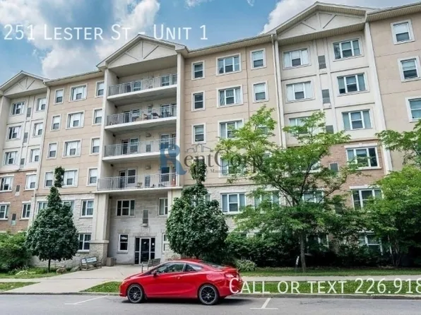 404 Lester St Unit 1, Waterloo, ON N2L 3W6