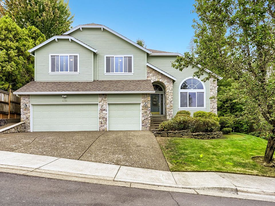1st image of 4758 NW Oakpoint Way