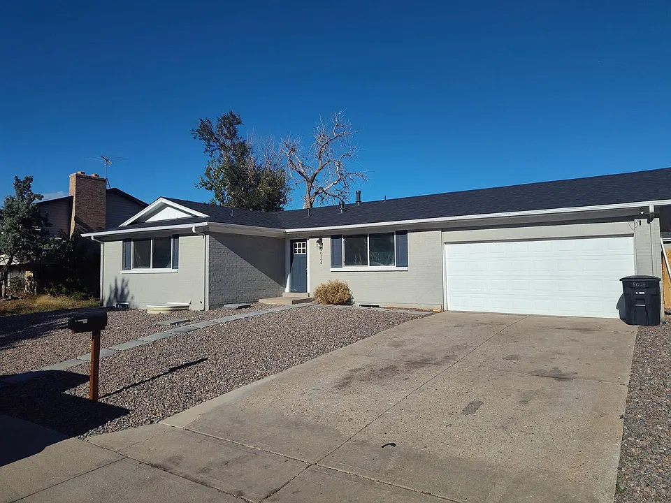 5024 Ursula St