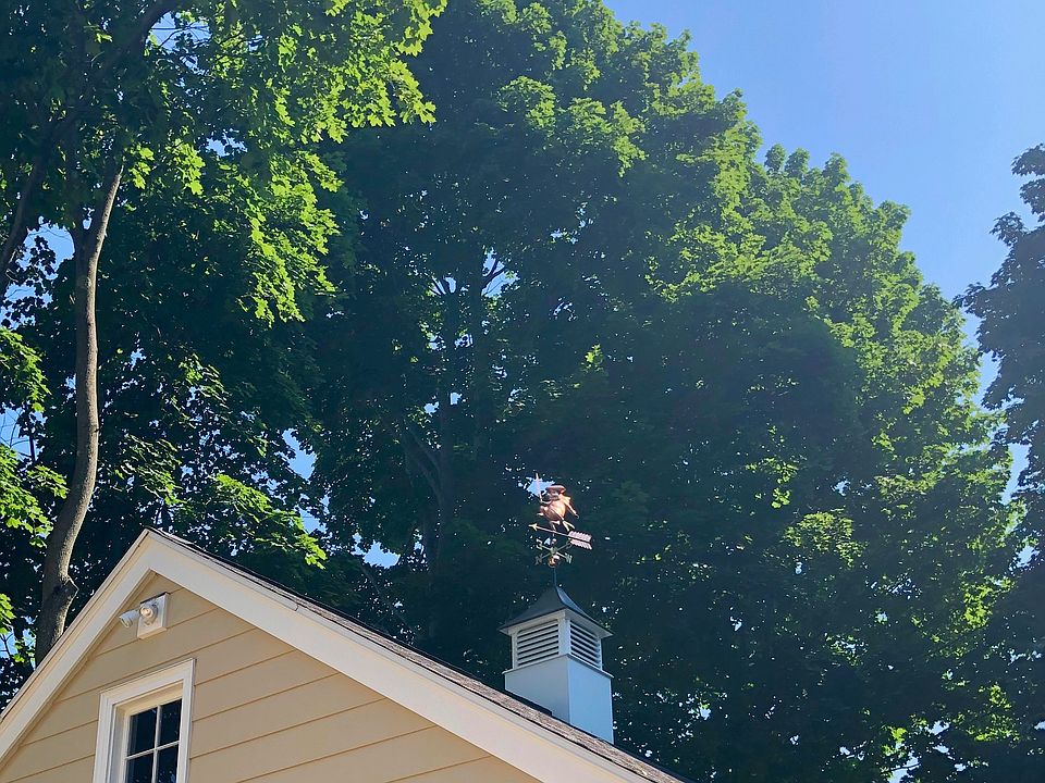 2nd image of 43 Wedgemere Ave