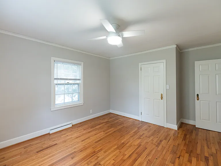 1700 Colonial Ave — Photo 30