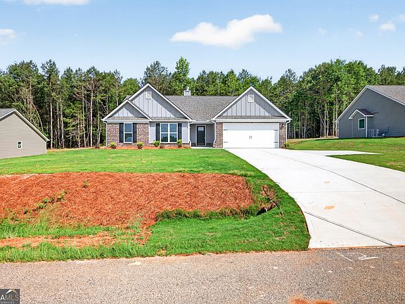 2nd image of 174 Airport Rd #12