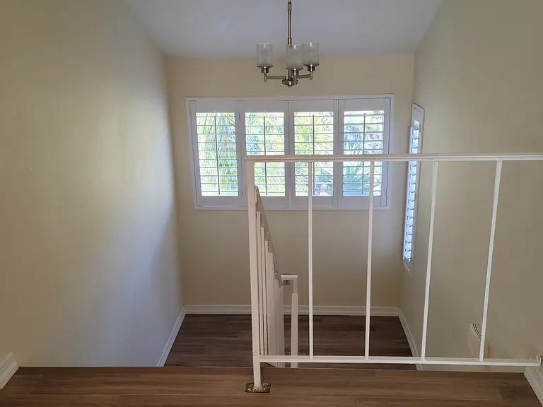 4716 Edison St — Photo 13