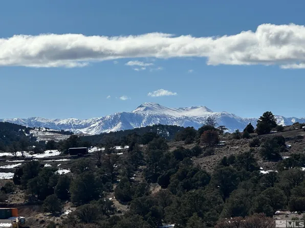 2430 Flatiron Rd, Reno, NV 89521