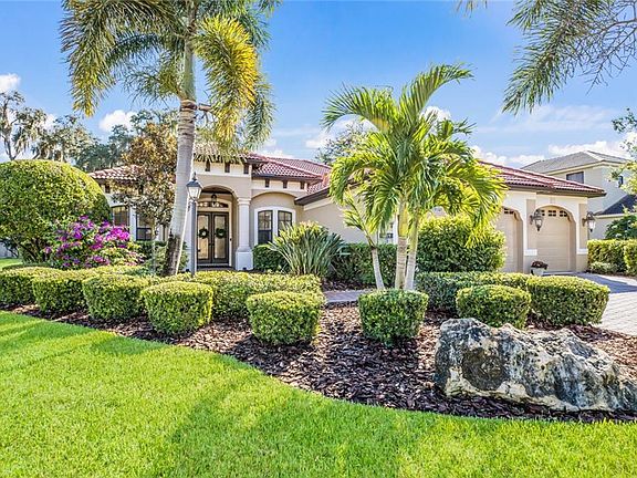 3rd image of 4577 Tuscana Dr