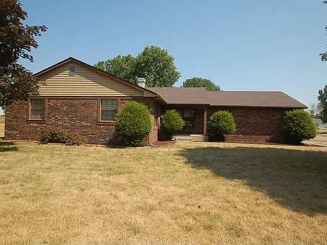 8654 Lighthorse Dr photo 1
