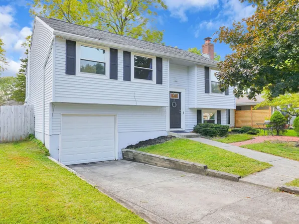 3007 Arrowsmith Dr, Reynoldsburg, OH 43068