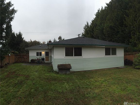 4th image of 19324 8th Ave S