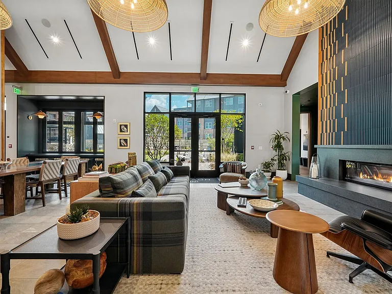 NOVEL River District By Crescent Communities — Photo 26