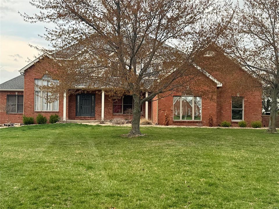 2nd image of 206 Links Ln