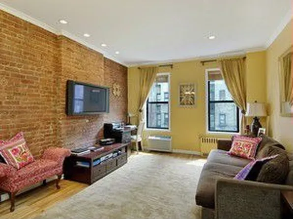 348 E 89th St APT 6, New York, NY 10128