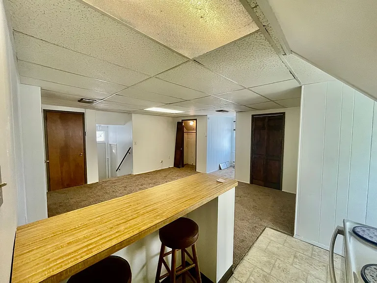 514 East Chestnut — Photo 12