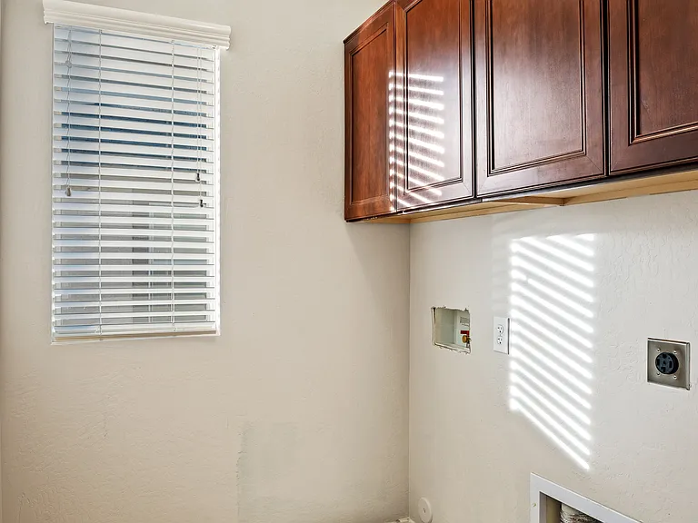 4311 E Carla Vista Dr — Photo 20
