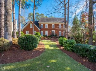 7665 Blandford Pl, Sandy Springs, GA 30350