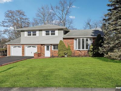 27 Stanford Pl, Wayne, NJ, 07470